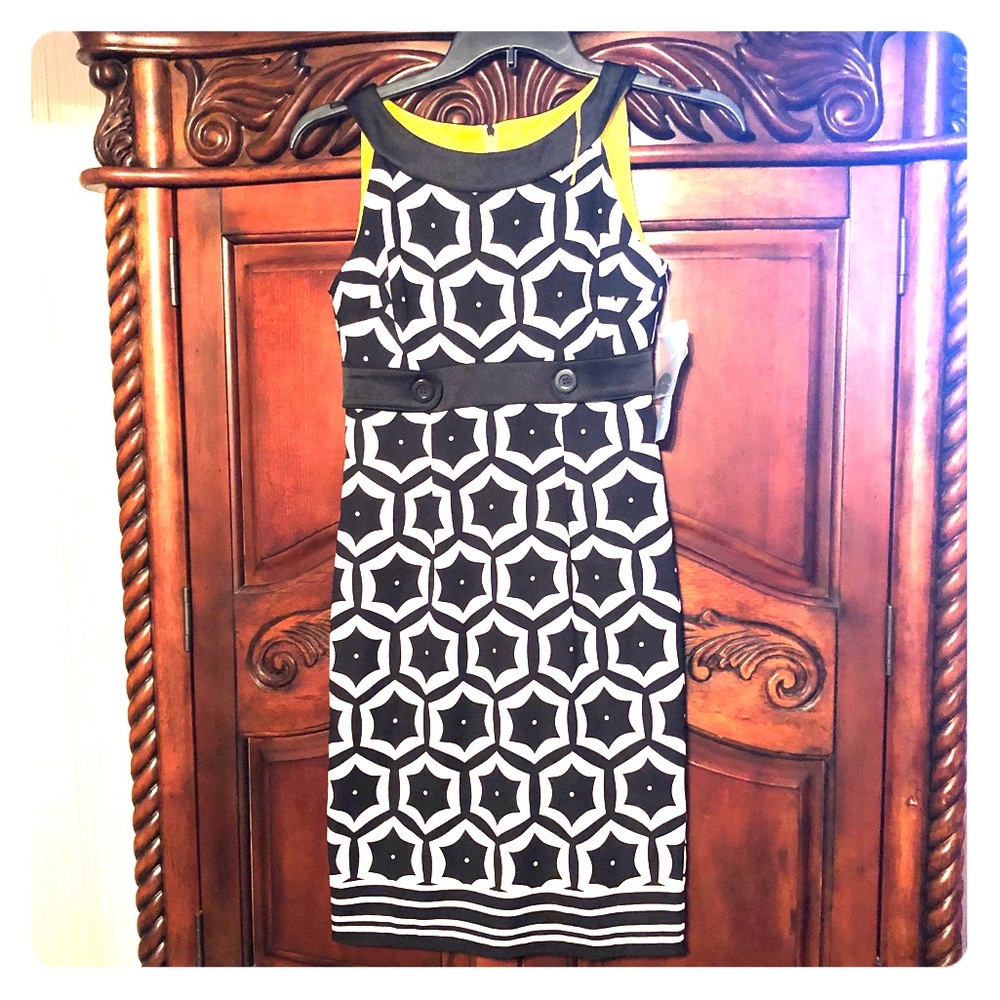 New London Times Black and White Dress